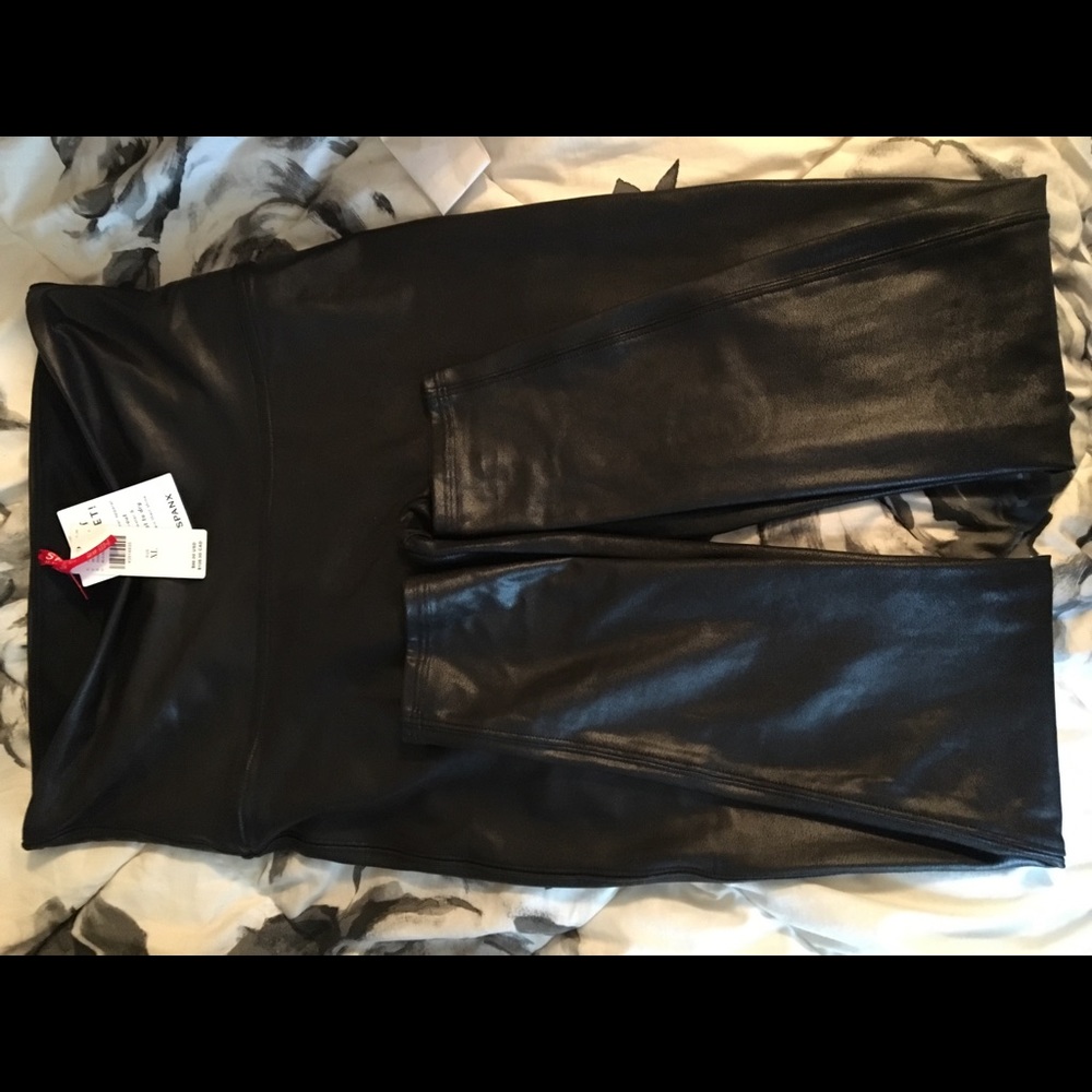Spanx faux leather leggings